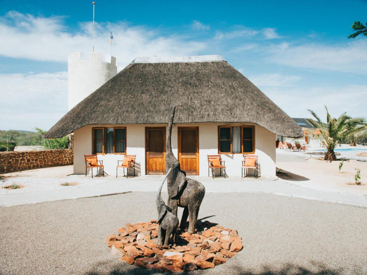 Otjohotozu Guestfarm Hotel Omaruru Exterior photo